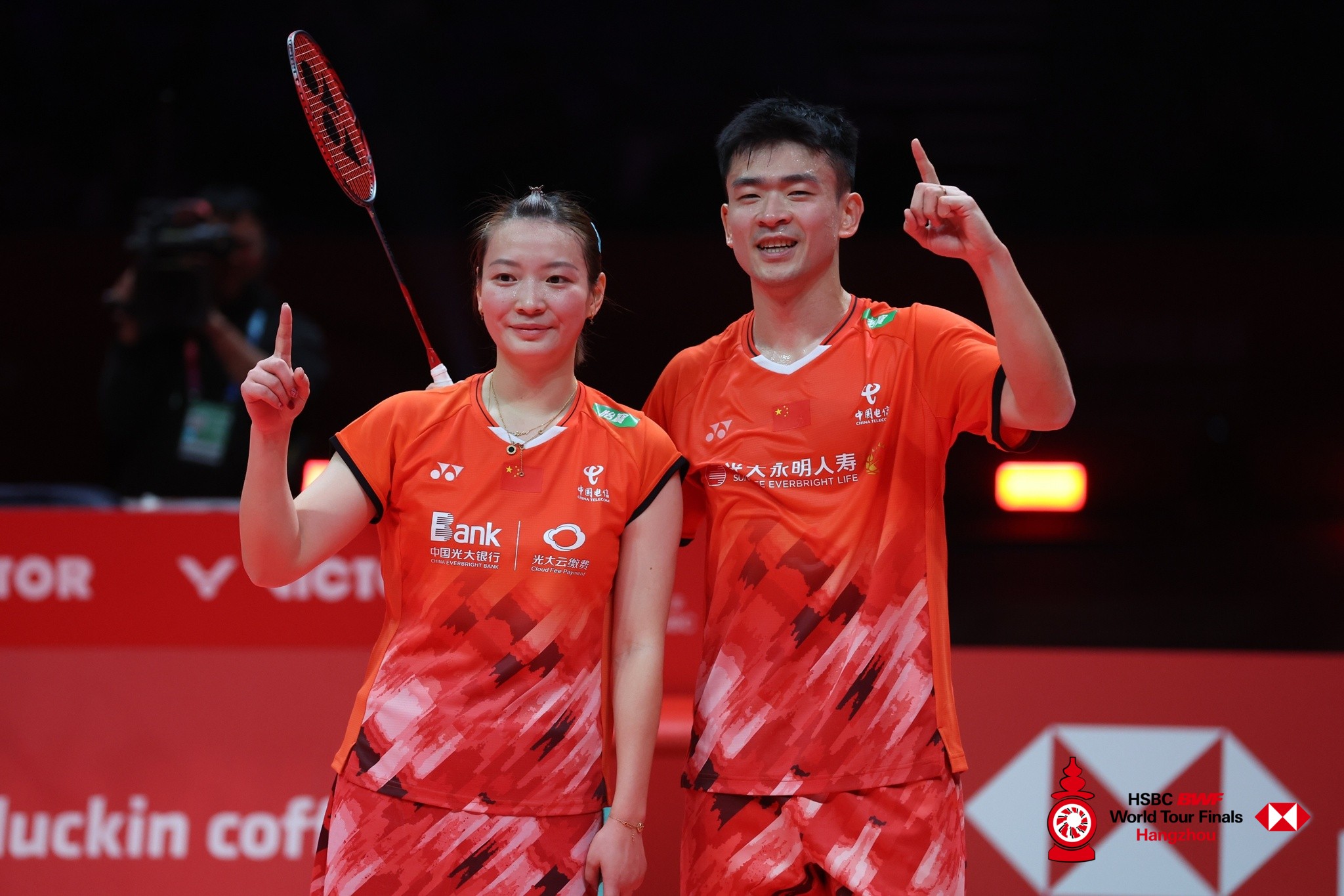 泰国队逆转印尼队，郑思维点燃赛场