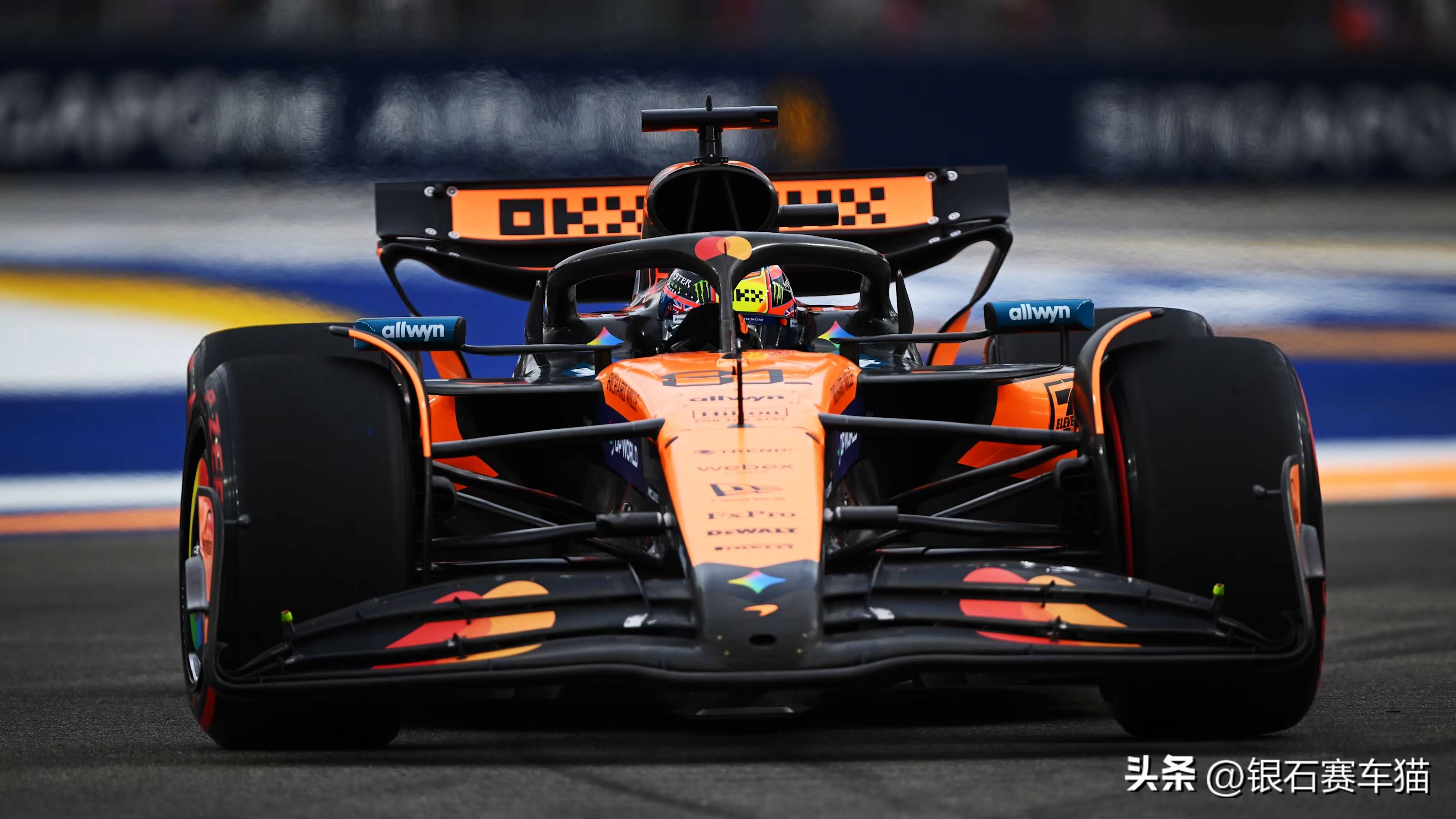 索伯车队完胜迈凯伦，拉塞尔惊艳四座