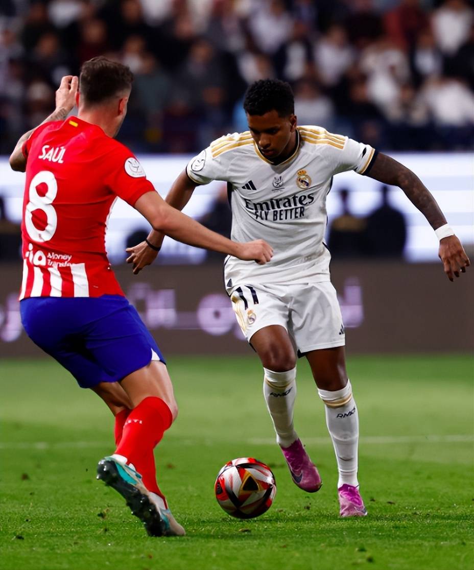 罗马逆转马赛，卡瓦哈尔高光表现