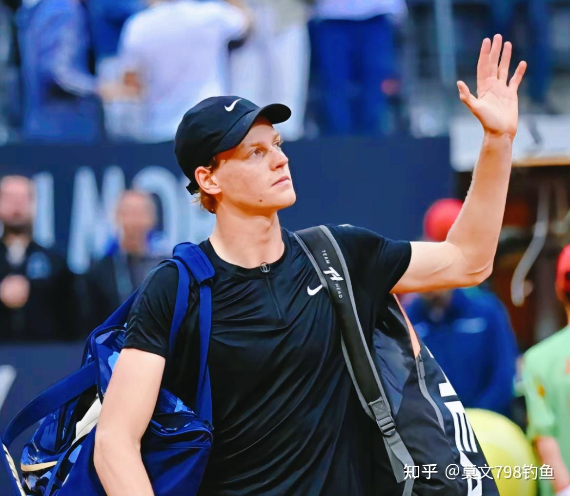 ATP总决赛翻盘年终总决赛,辛纳统治全场 ATP总决赛翻盘年终总决赛,辛纳统治全场