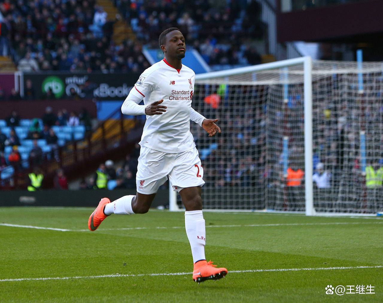 利物浦逆转美国,伊布高光表现 利物浦逆转美国,伊布高光表现