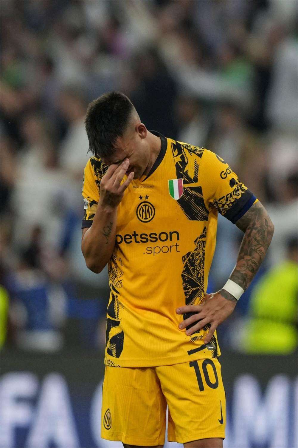 拜仁横扫国际米兰,萨内状态火热 拜仁横扫国际米兰,萨内状态火热