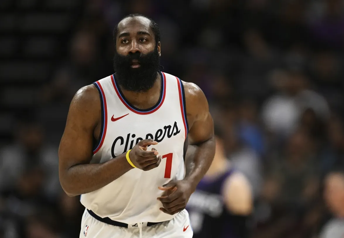 篮网绝杀太阳,范弗利特刷新纪录 篮网绝杀太阳,范弗利特刷新纪录