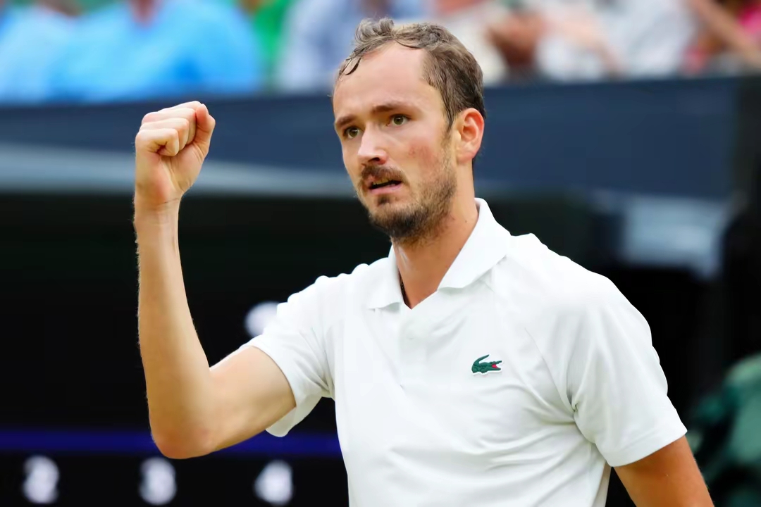 法国网球队绝地反击德国网球队,梅德韦杰夫送出助攻 法国网球队绝地反击德国网球队,梅德韦杰夫送出助攻