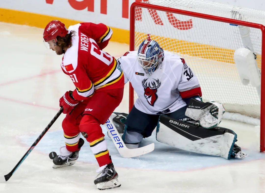 魔术队新秀爆发,球队连胜势不可挡 魔术队新秀爆发,球队连胜势不可挡