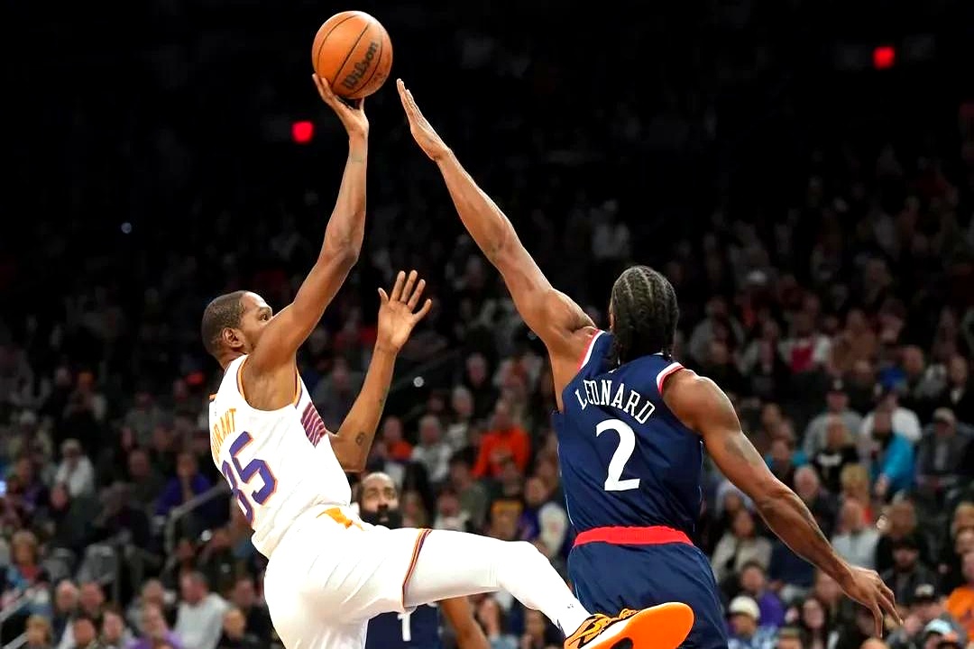 国王完胜热火B队，杜兰特统治全场