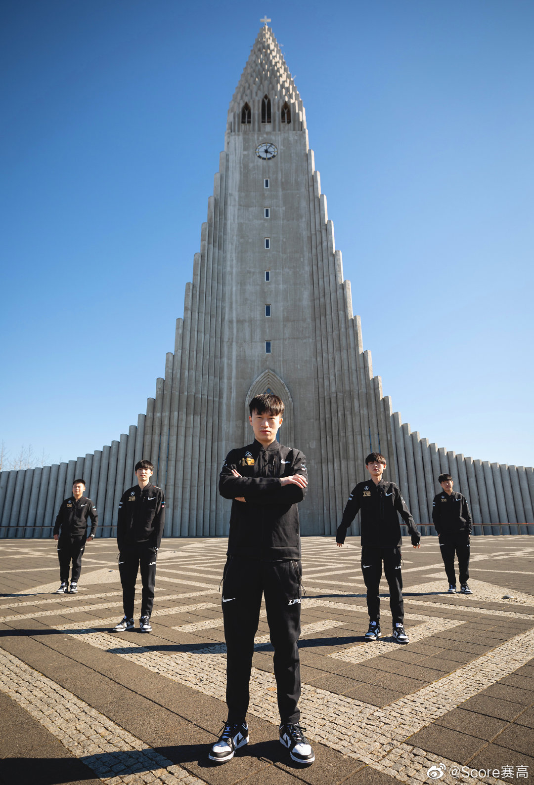 冰岛射击选手表现出色，赚取铜牌