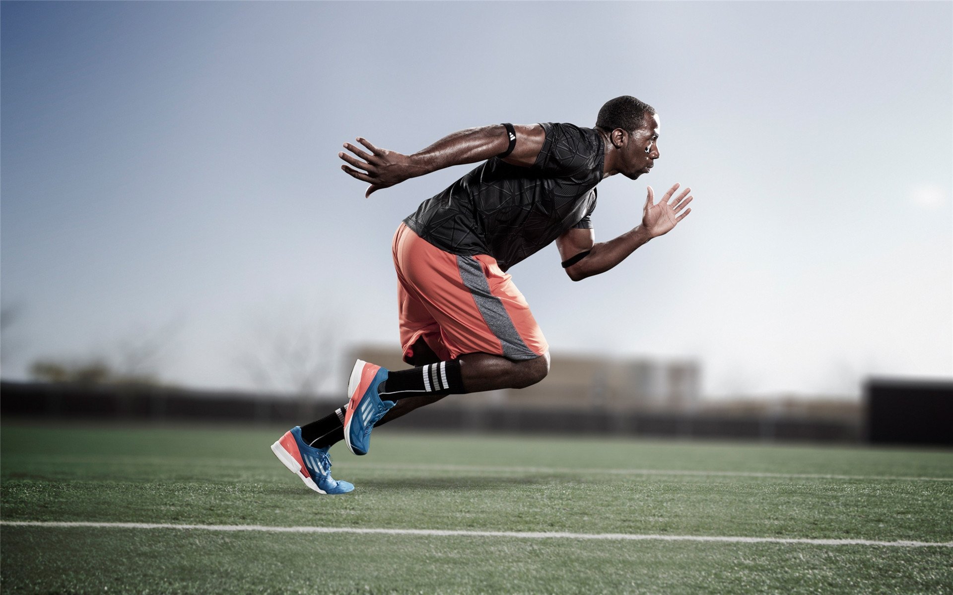 当篮球遇上足球，美加墨世界杯焦点战与76人击败广东队的跨界隐喻