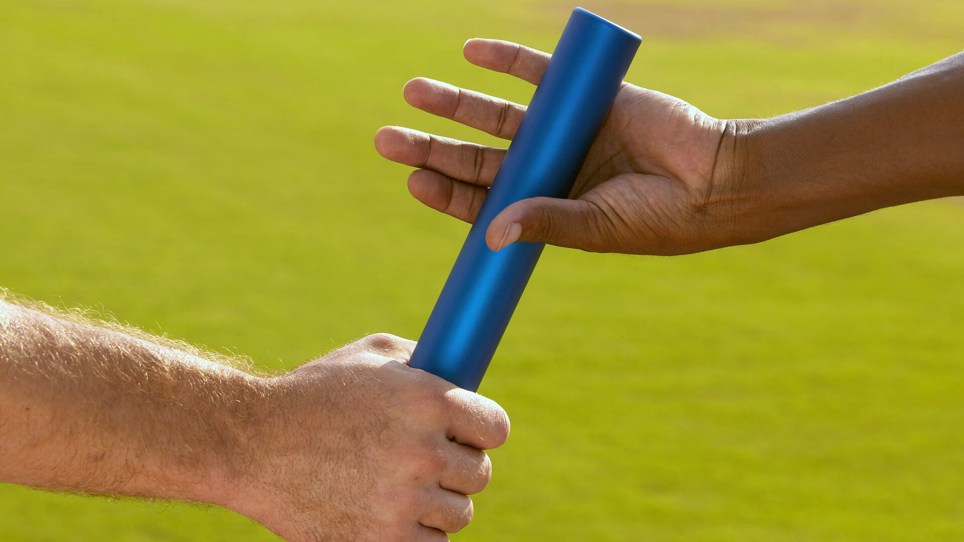 若日尼奥点射引爆温布利，秘鲁式悬念终结者让曼联梦碎